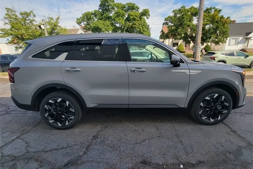 2026 Kia Sorento EX photo 1