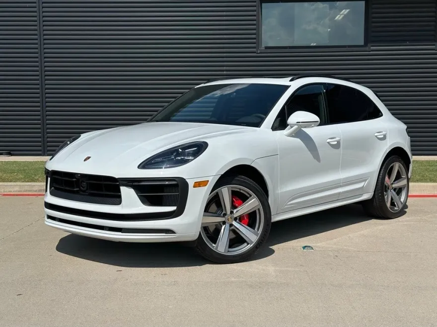 2026 Porsche Macan S photo 1