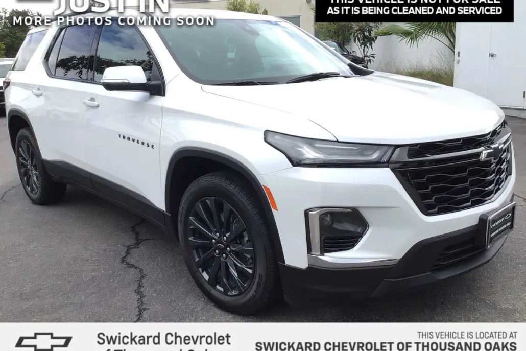 2023 Chevrolet Traverse RS photo 1