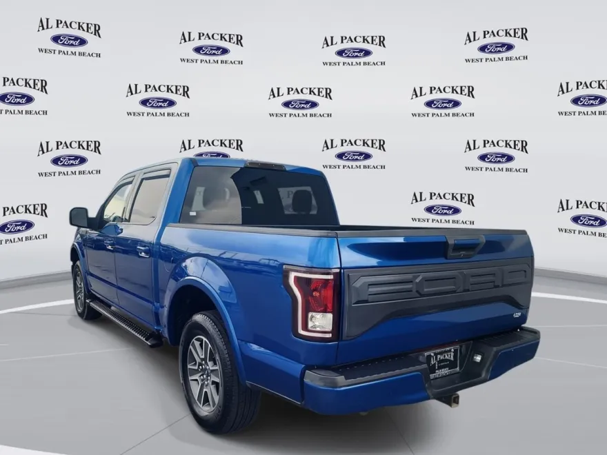 2017 Ford F-150 XLT photo 1