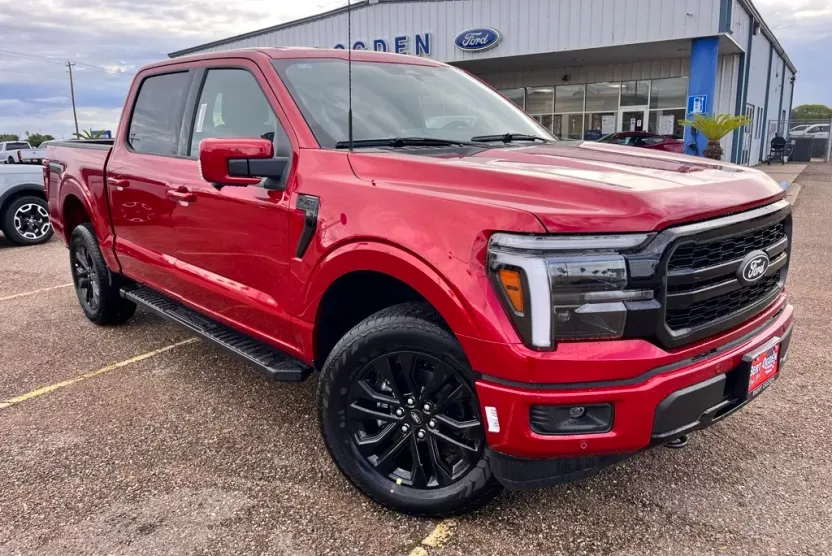 2025 Ford F-150 Lariat photo 1