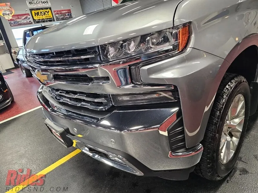 2019 Chevrolet Silverado 1500 LTZ photo 1