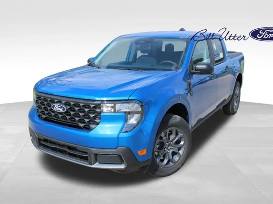 2025 Ford Maverick XLT photo 1