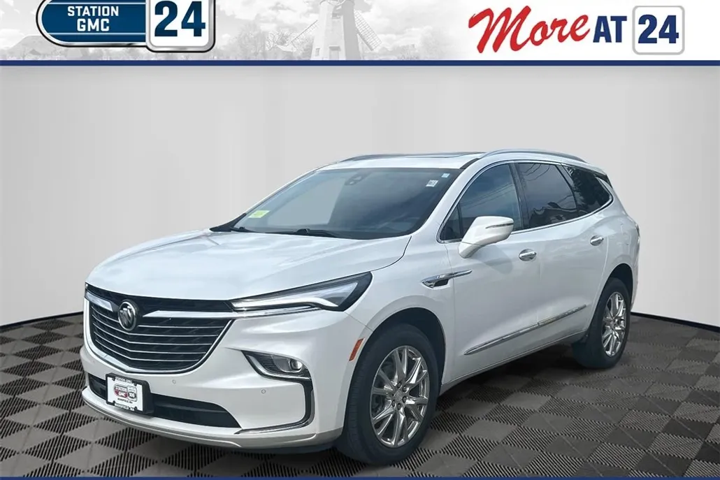 2022 Buick Enclave Premium photo 1