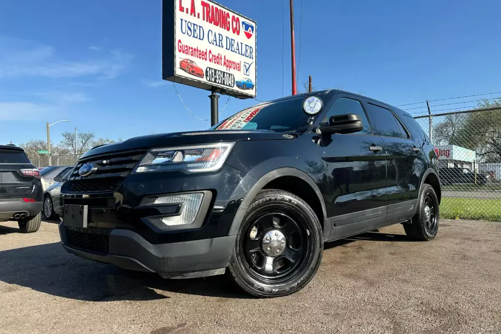 2016 Ford Explorer photo 1