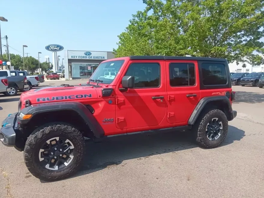 2024 Jeep Wrangler Rubicon 4xe photo 1