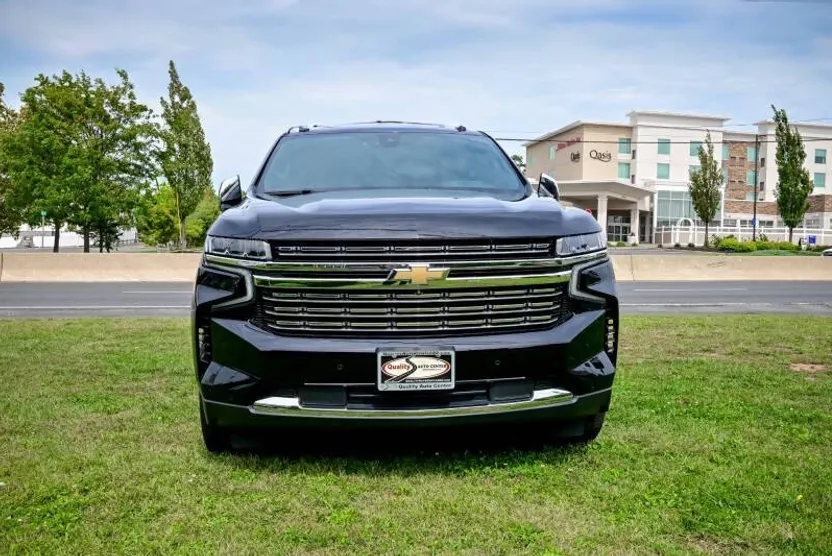 2021 Chevrolet Suburban Premier photo 1