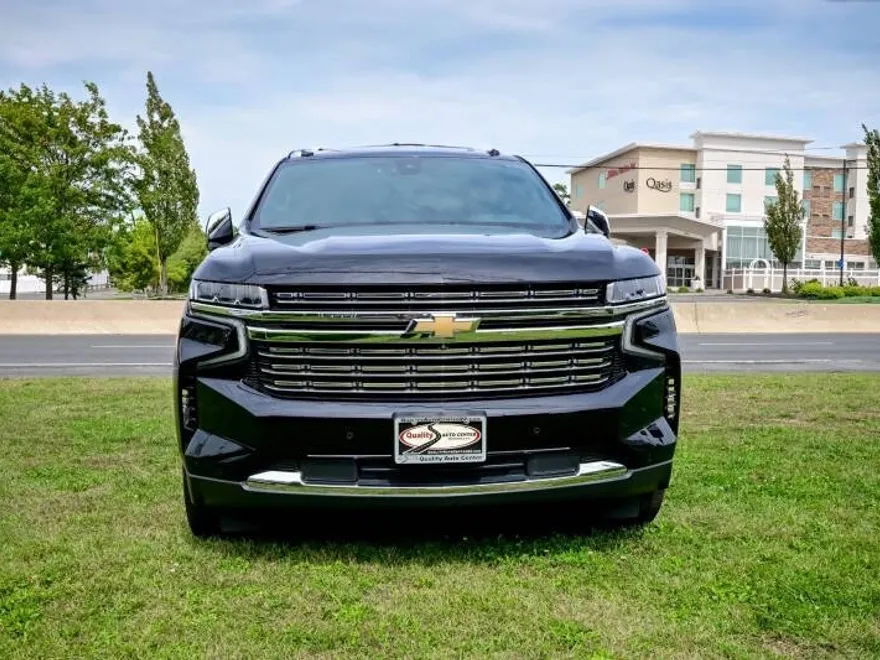 2021 Chevrolet Suburban Premier photo 1