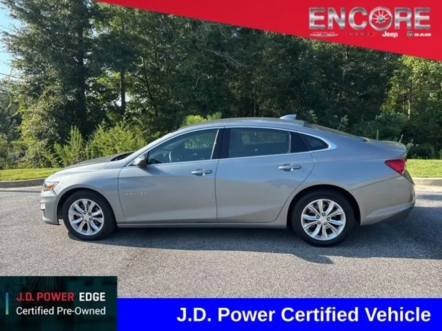 2023 Chevrolet Malibu 1LT photo 1