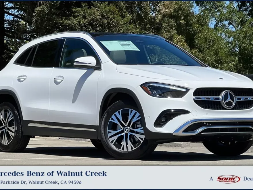2025 Mercedes Benz GLA 250 4MATIC photo 1
