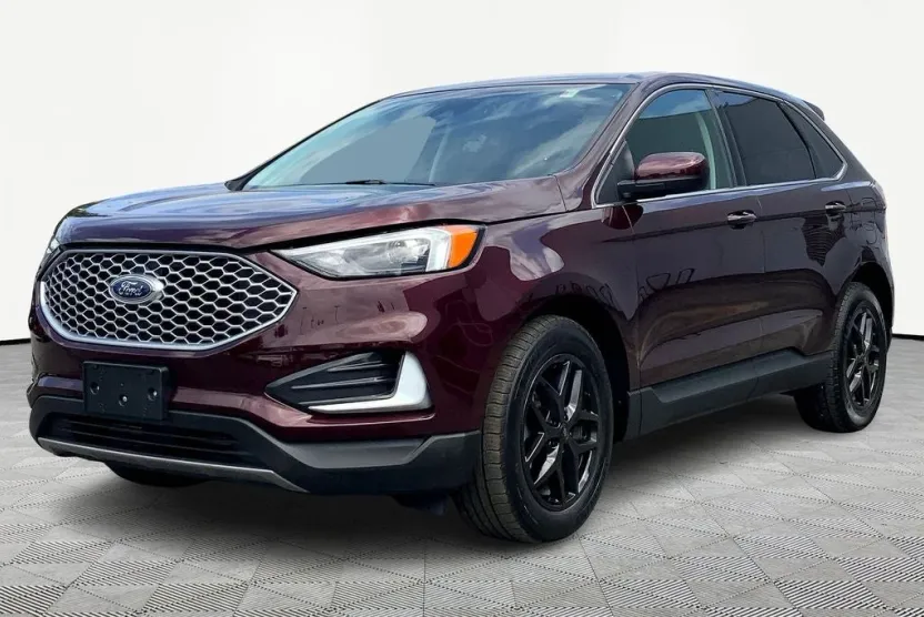 2024 Ford Edge SEL photo 1