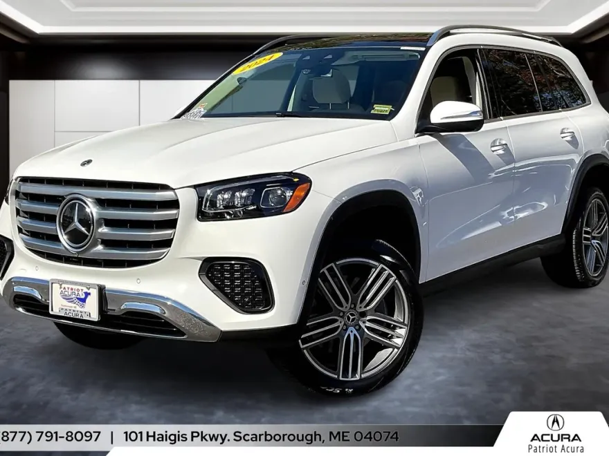 2024 Mercedes Benz GLS 450 4MATIC photo 1