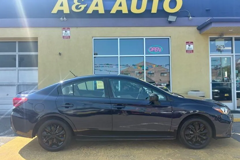 2019 Subaru Impreza 2.0i photo 1