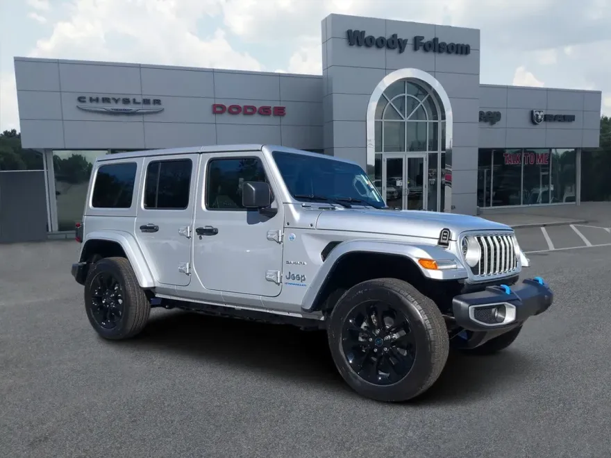 2024 Jeep Wrangler 4xe Sahara photo 1