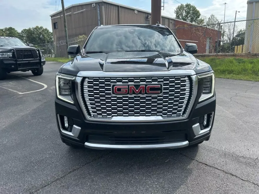 2021 Gmc Yukon XL Denali photo 1