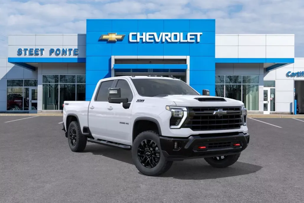 2026 Chevrolet Silverado 3500HD LT photo 1