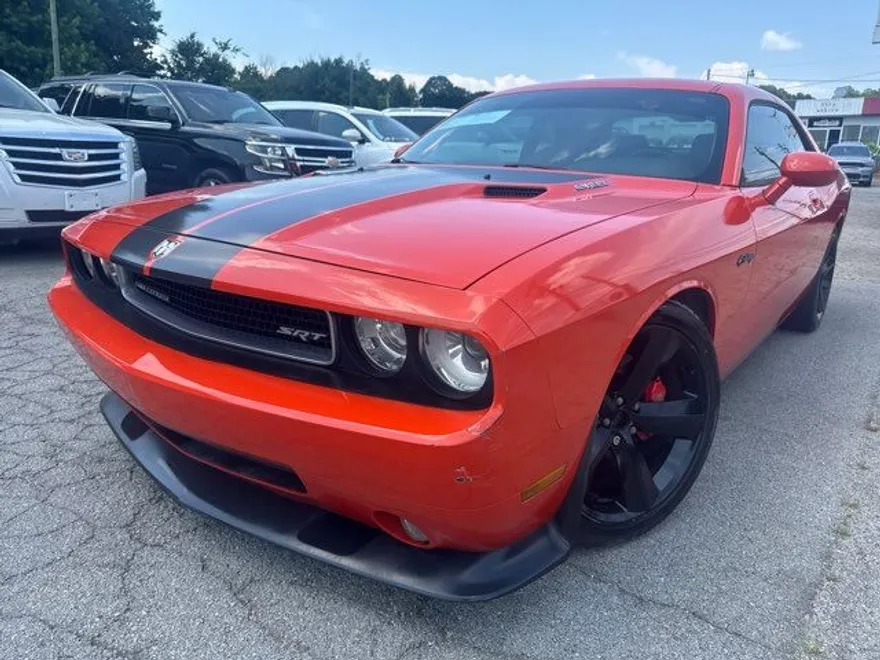 2009 Dodge Challenger SRT8 photo 1