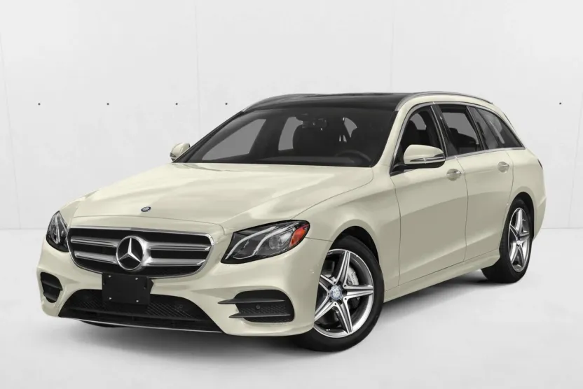 2017 Mercedes Benz E 400 photo 1