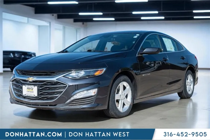 2023 Chevrolet Malibu 1LT photo 1