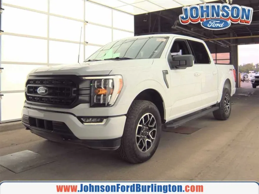 2023 Ford F-150 XLT photo 1
