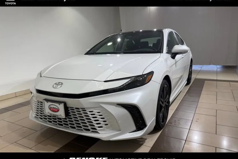 2026 Toyota Camry XSE photo 1