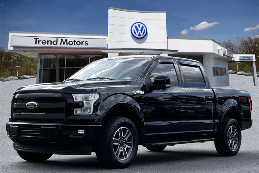 2017 Ford F-150 Lariat photo 1