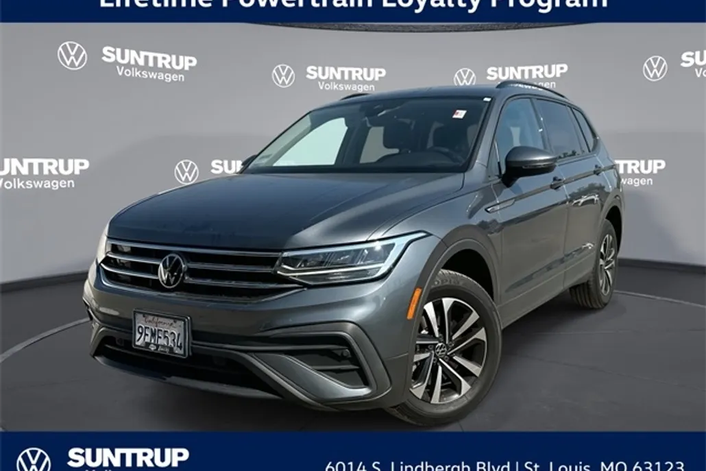 2023 Volkswagen Tiguan S photo 1