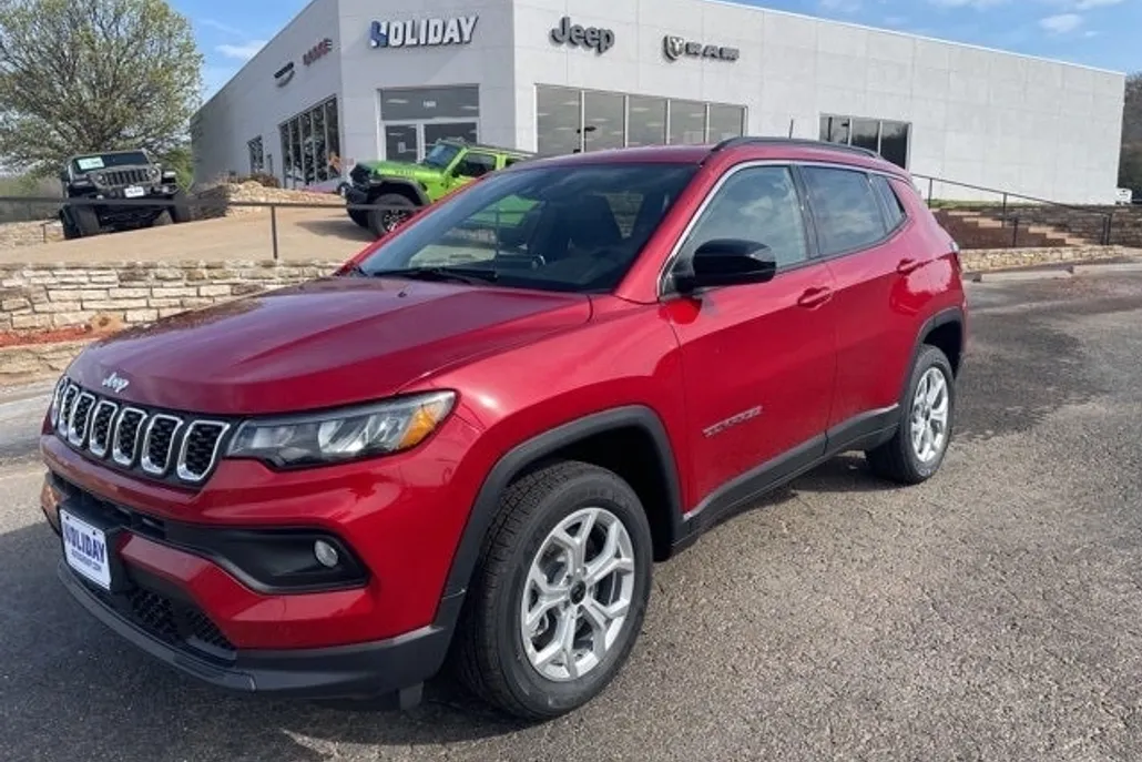 2025 Jeep Compass Latitude photo 1