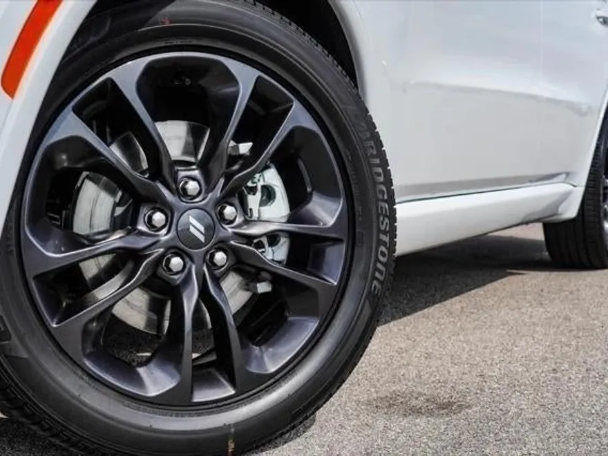 2024 Dodge Durango R/T photo 1