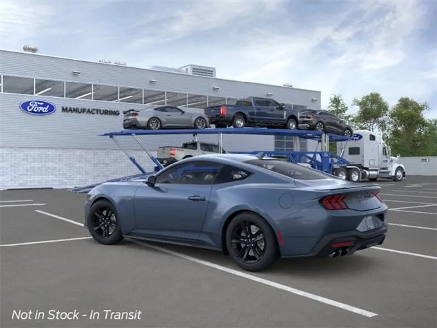 2025 Ford Mustang GT photo 1