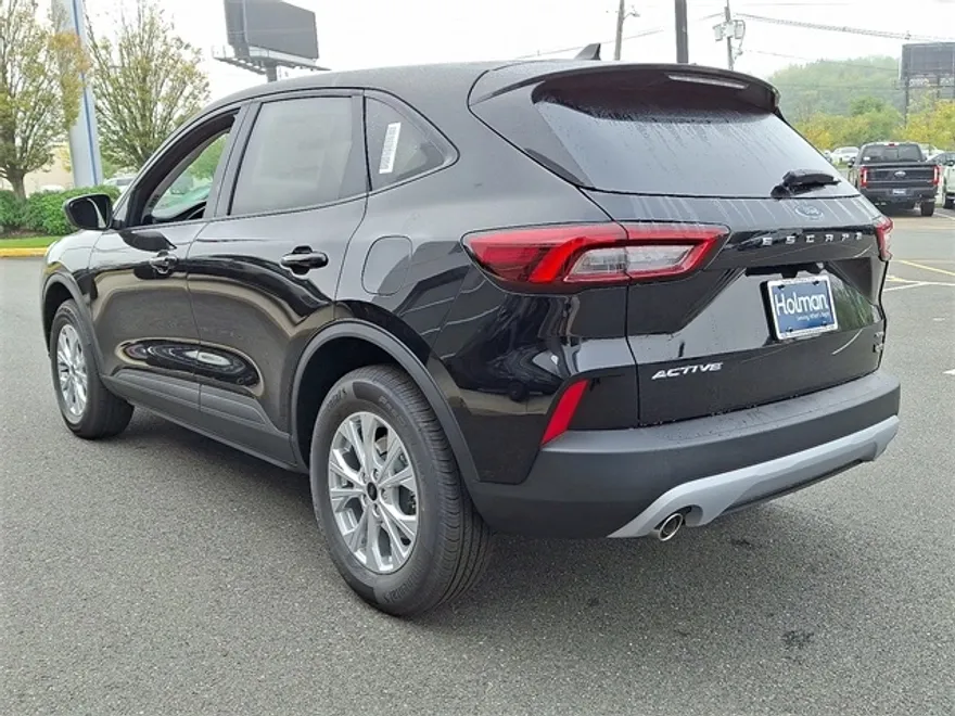 2026 Ford Escape Active photo 1