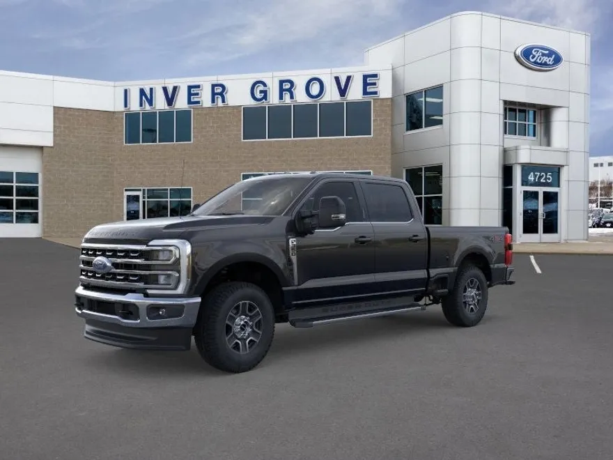 2025 Ford F-350 Lariat photo 1