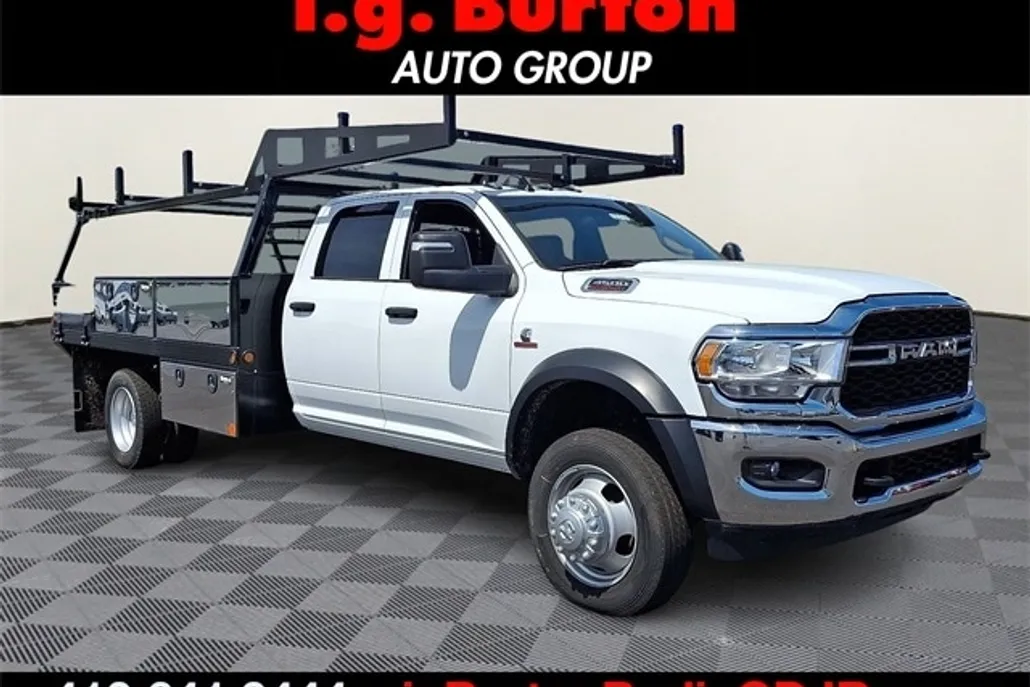2024 Ram 4500 Tradesman photo 1