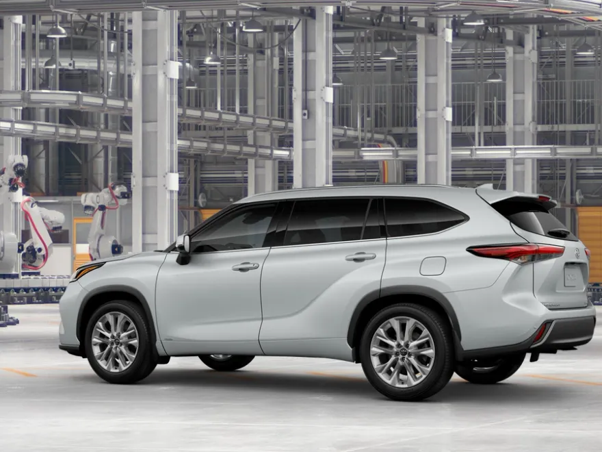 2025 Toyota Highlander Hybrid Limited photo 1