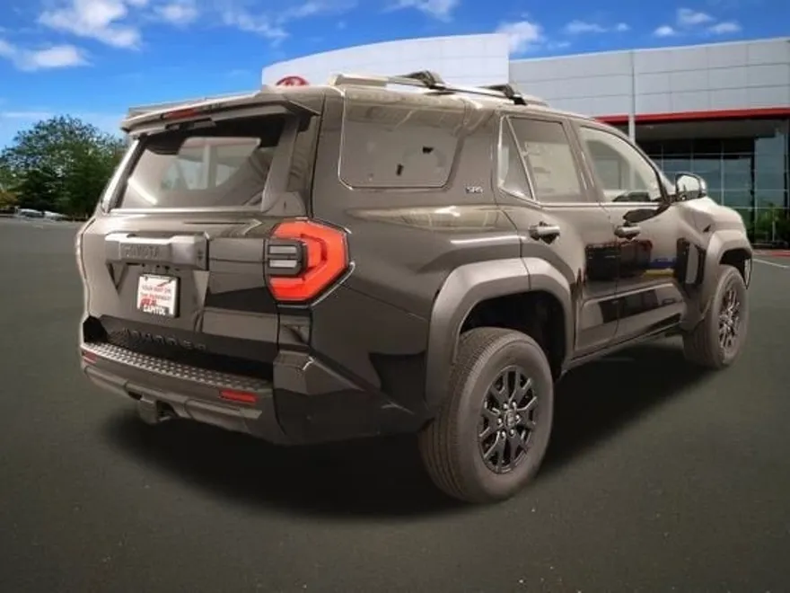 2025 Toyota 4Runner SR5 photo 1