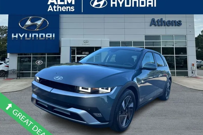 2025 Hyundai Ioniq 5 SE Standard Range photo 1