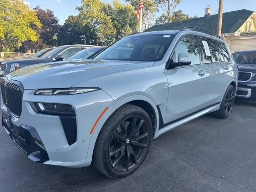 2023 Bmw X7 xDrive40i photo 1