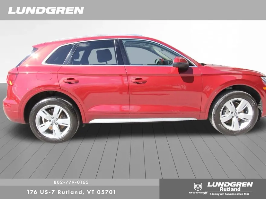 2018 Audi Q5 2.0T Premium photo 1