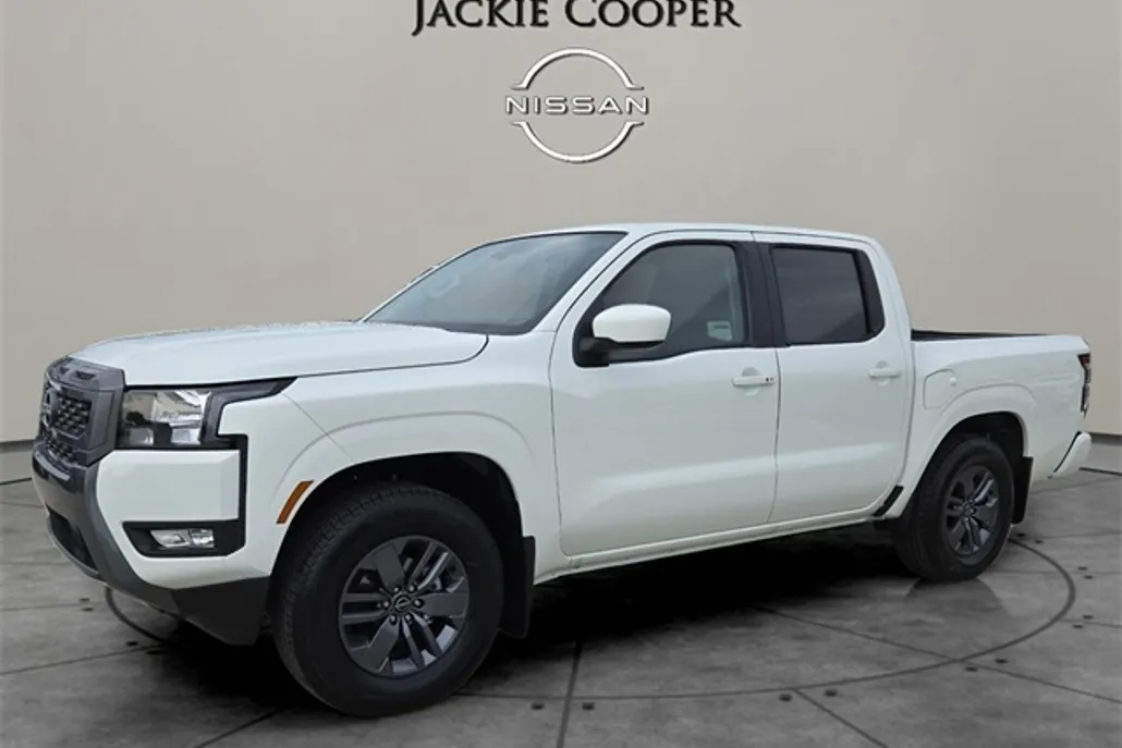 2025 Nissan Frontier SV photo 1