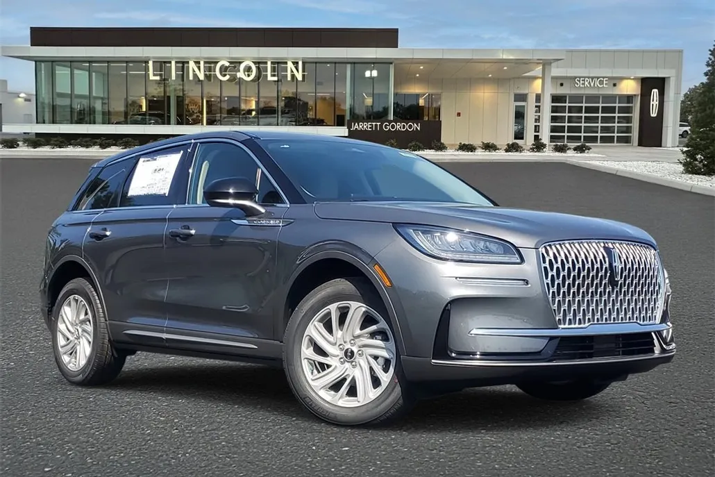 2025 Lincoln Corsair Premiere photo 1