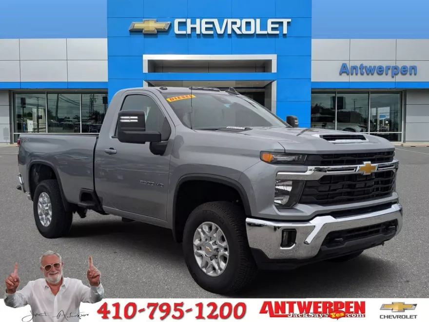 2025 Chevrolet Silverado 2500HD LT photo 1