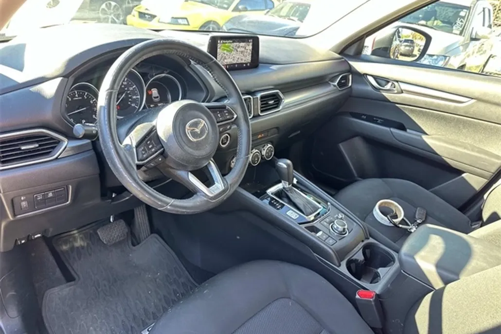 2018 Mazda CX-5 Sport photo 1