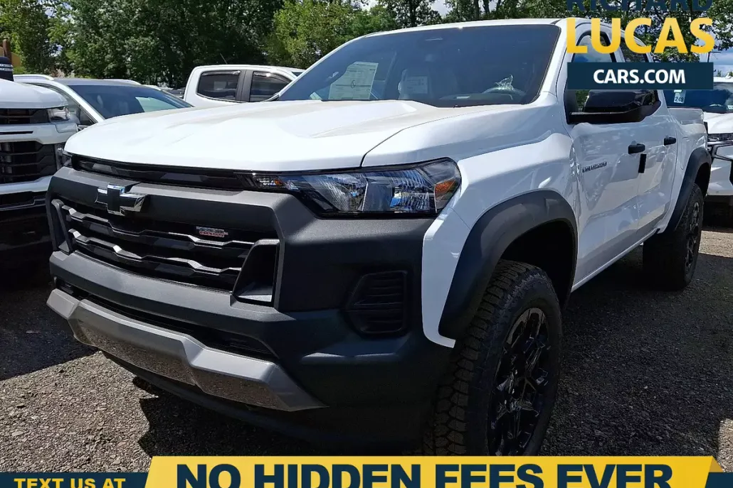 2026 Chevrolet Colorado Trail Boss photo 1