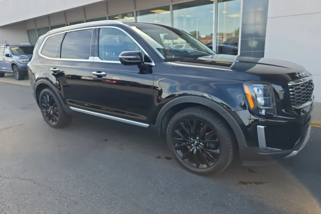 2021 Kia Telluride SX photo 1