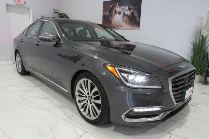 2018 Genesis G80 5.0 Ultimate photo 1