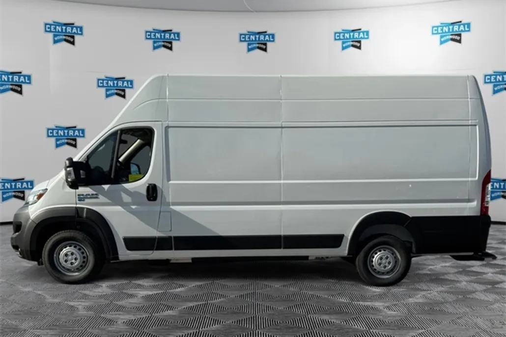 2024 Ram ProMaster 3500 photo 1