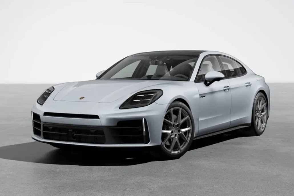 2026 Porsche Panamera 4 E-Hybrid photo 1