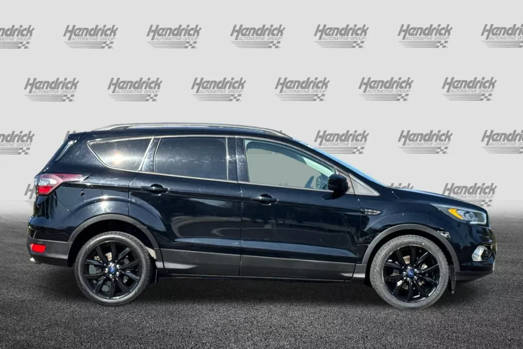 2017 Ford Escape SE photo 1