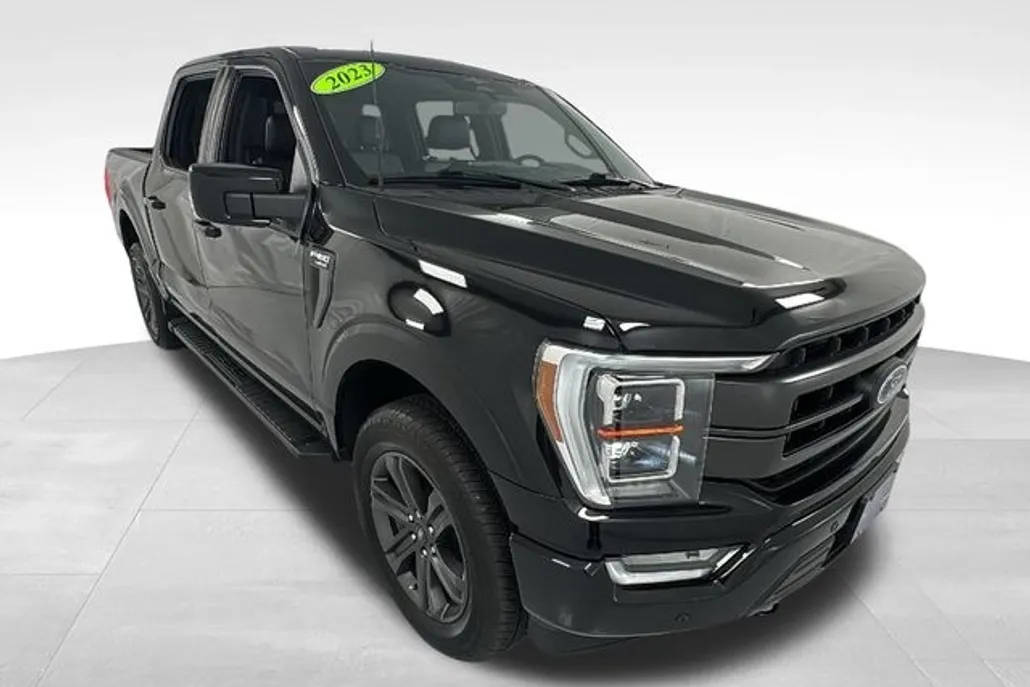 2023 Ford F-150 Lariat photo 1