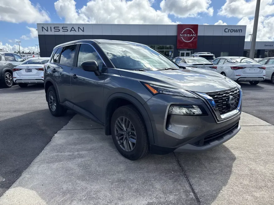 2023 Nissan Rogue S photo 1